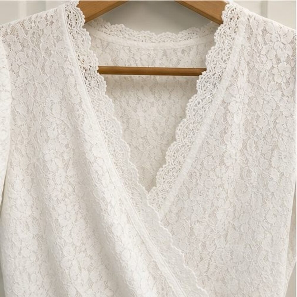 White Ruffle Blouse - Picture 4 of 6
